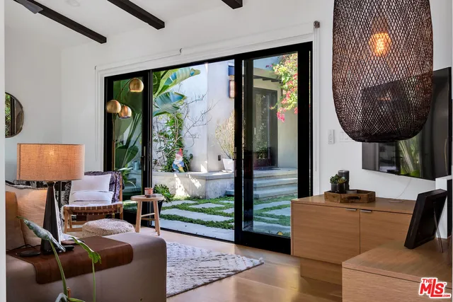 $3,350,000 | 10920 Wagner Street, Culver City, CA 90230