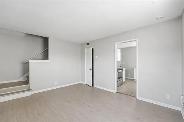 $200,000 | 801-803 Bannister Road, Kansas City, MO 64131
