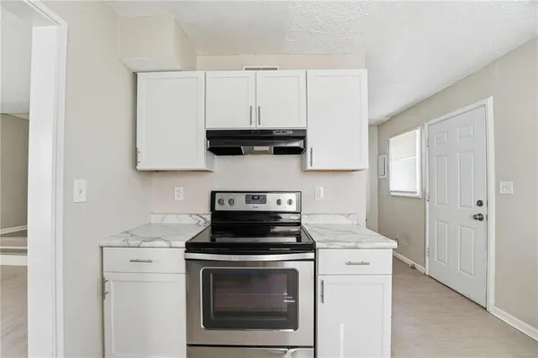 $200,000 | 801-803 Bannister Road, Kansas City, MO 64131