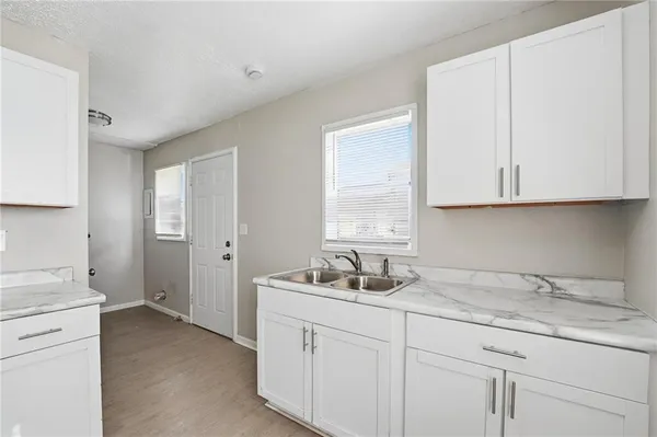 $200,000 | 801-803 Bannister Road, Kansas City, MO 64131