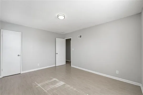 $200,000 | 801-803 Bannister Road, Kansas City, MO 64131