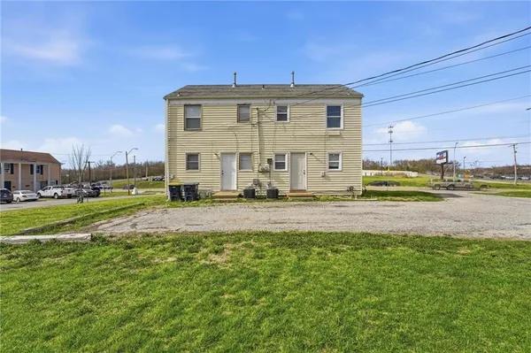 $200,000 | 801-803 Bannister Road, Kansas City, MO 64131