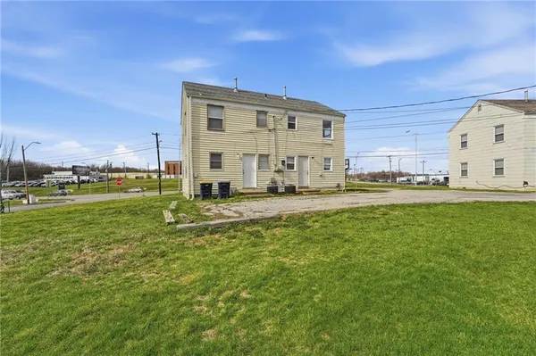 $200,000 | 801-803 Bannister Road, Kansas City, MO 64131