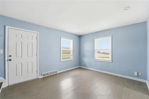 $200,000 | 801-803 Bannister Road, Kansas City, MO 64131