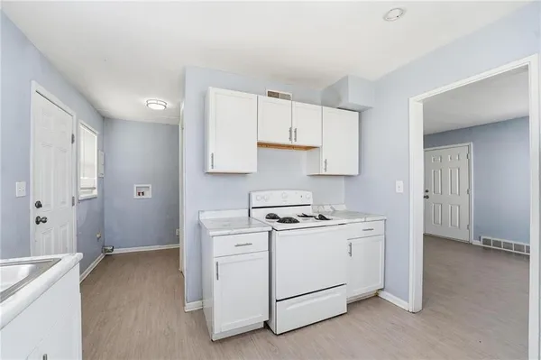$200,000 | 801-803 Bannister Road, Kansas City, MO 64131