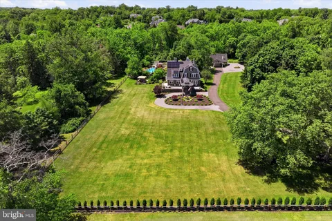 $1,425,000 | 917 Dekalb Pike, Ambler, PA 19002