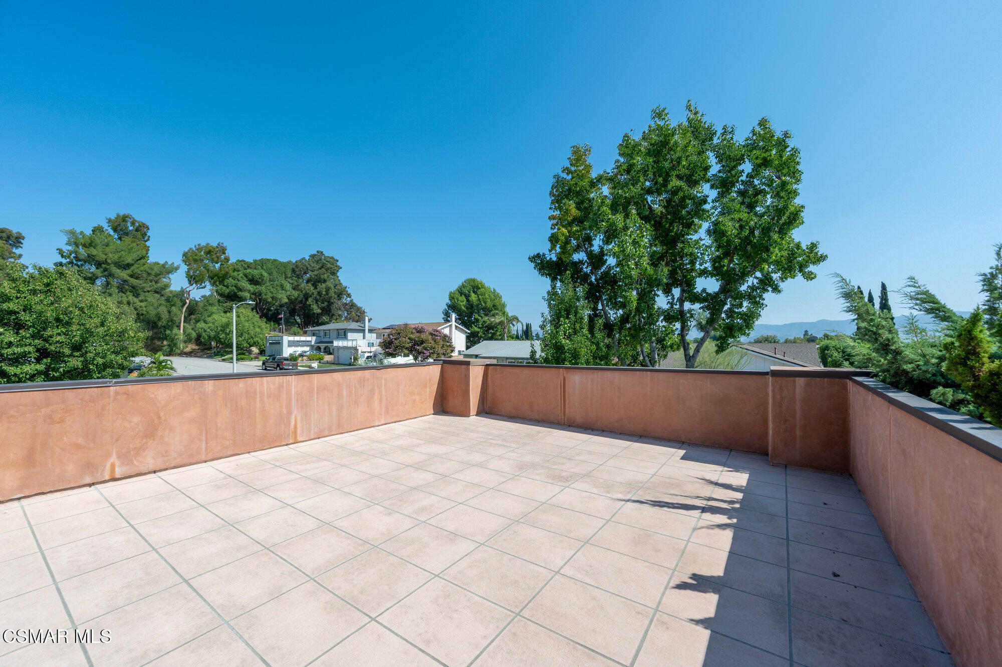2083 Booth Street Simi Valley, CA 93065 - Photo 18 of 41 036_2083_booth_street_036