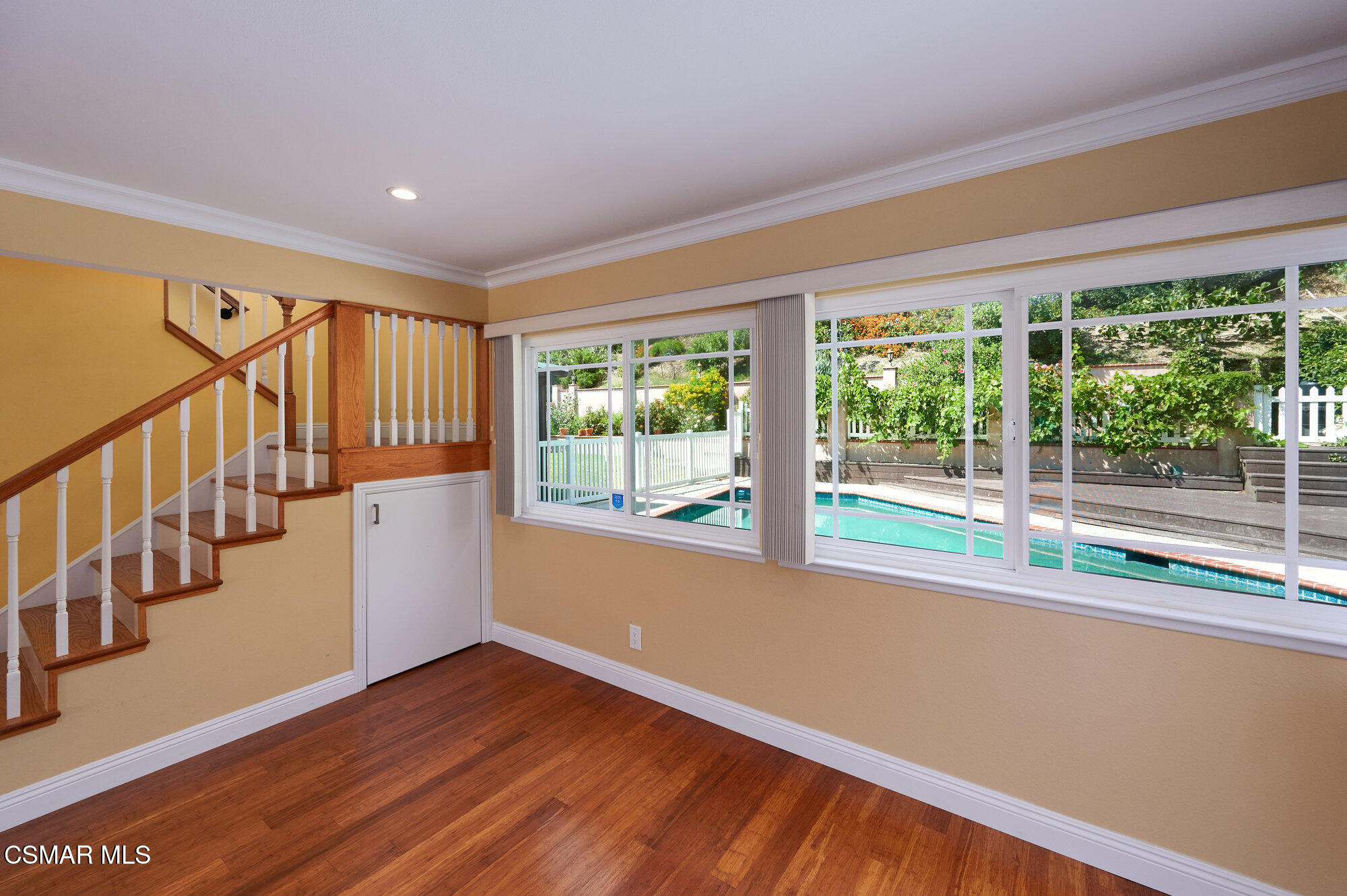 2083 Booth Street Simi Valley, CA 93065 - Photo 3 of 41 011_2083_booth_street_011