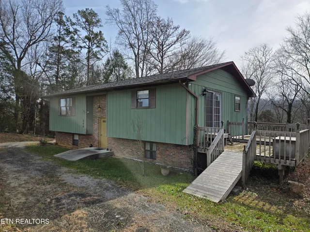 $250,000 | 200 Sunset Lane, Harriman, TN 37748