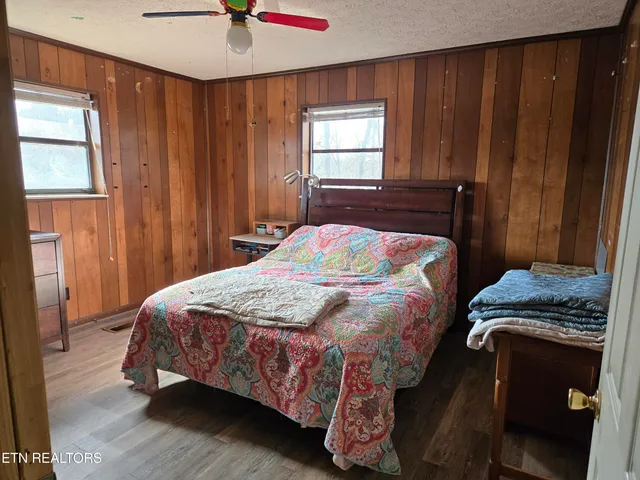 $250,000 | 200 Sunset Lane, Harriman, TN 37748