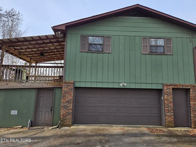 $250,000 | 200 Sunset Lane, Harriman, TN 37748