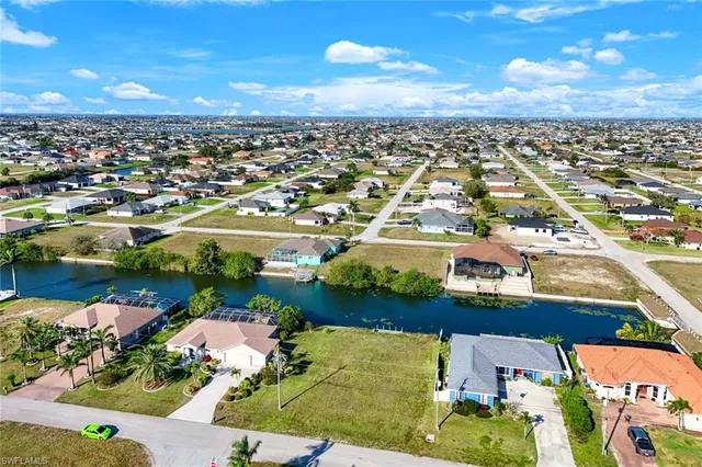 $99,900 | 1000 Northwest 3rd Avenue, Cape Coral, FL 33993