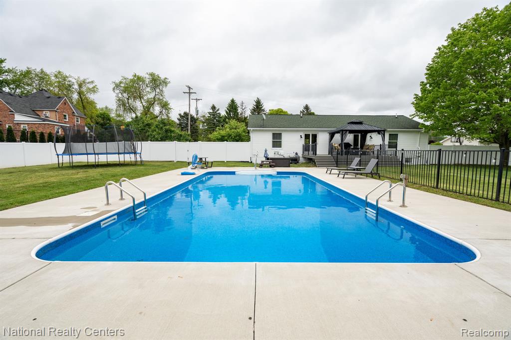 55 South Baldwin Road Oxford, MI 48371 - Photo 36 of 44 Gallery Image 36