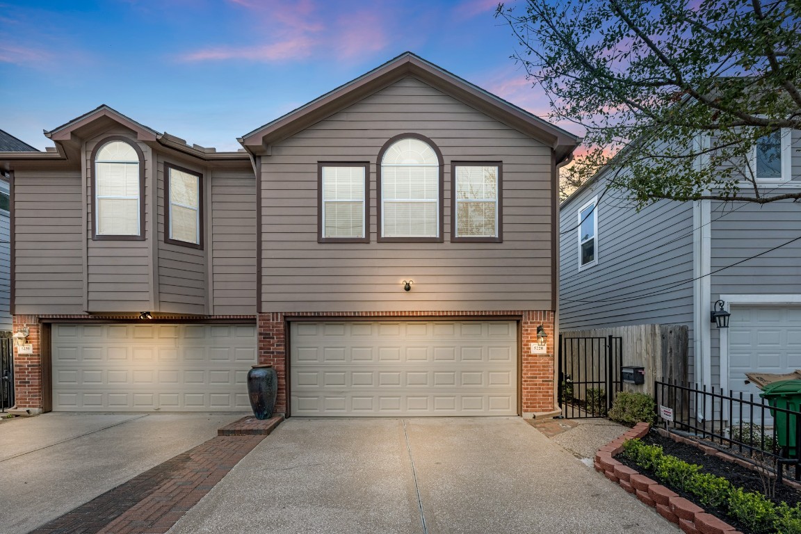 5228 Larkin Street Houston, TX 77007 - Photo 29 of 29 a front view of a house with garage