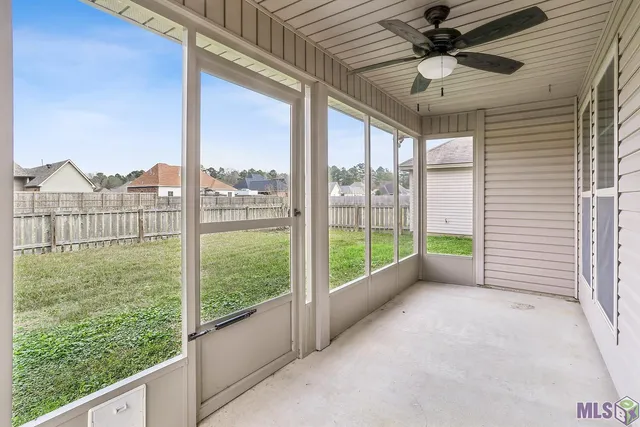 $229,000 | 9277 Yellow Fin Drive, Denham Springs, LA 70726