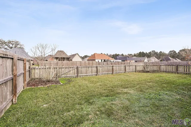 $229,000 | 9277 Yellow Fin Drive, Denham Springs, LA 70726