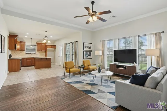 $229,000 | 9277 Yellow Fin Drive, Denham Springs, LA 70726