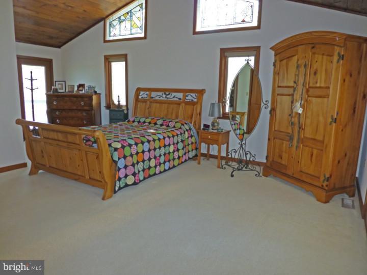 167 Mail Rte Road Sinking Spring, PA 19608 - Photo 18 of 25 Master Bedroom