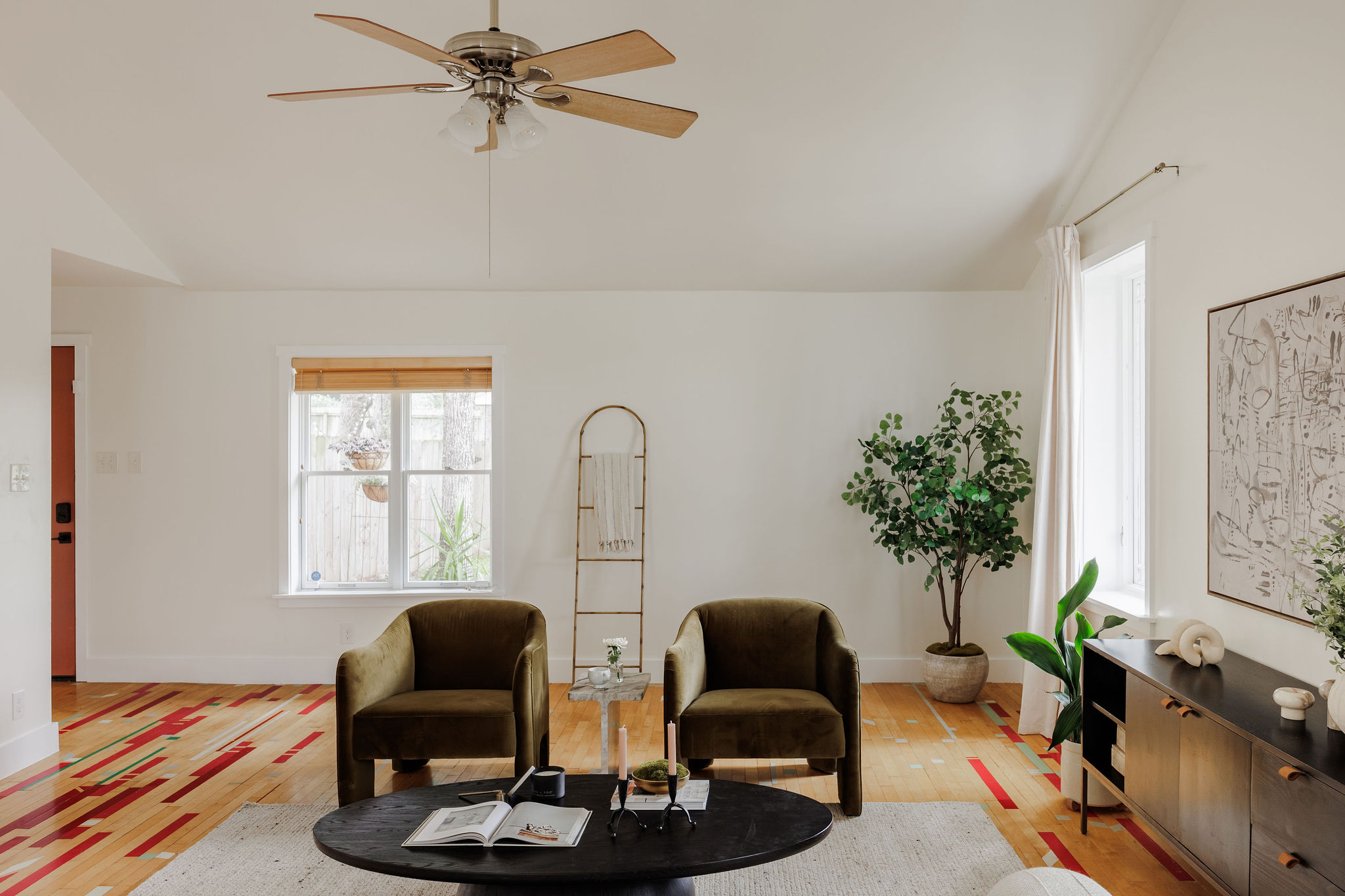 5203 Buffalo Pass Austin, TX 78745 - Photo 6 of 38 a living room with furniture