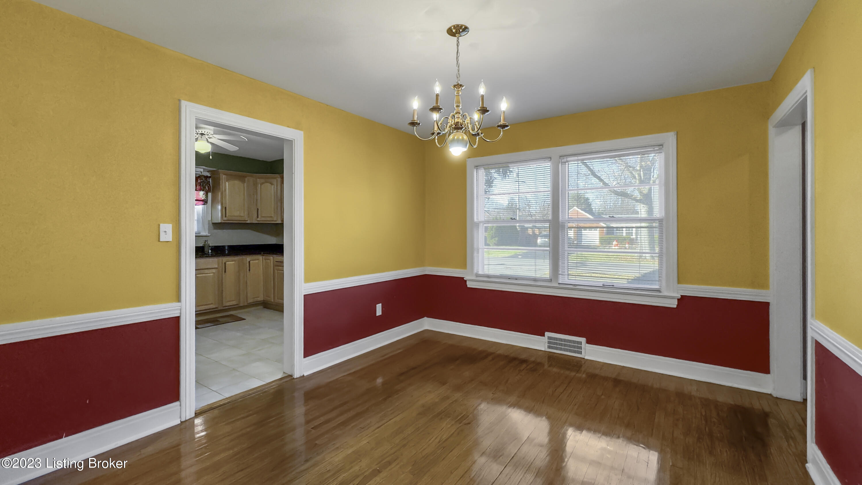 200 Fairmeade Road Louisville, KY 40207 - Photo 6 of 39 Formal Dining Room
