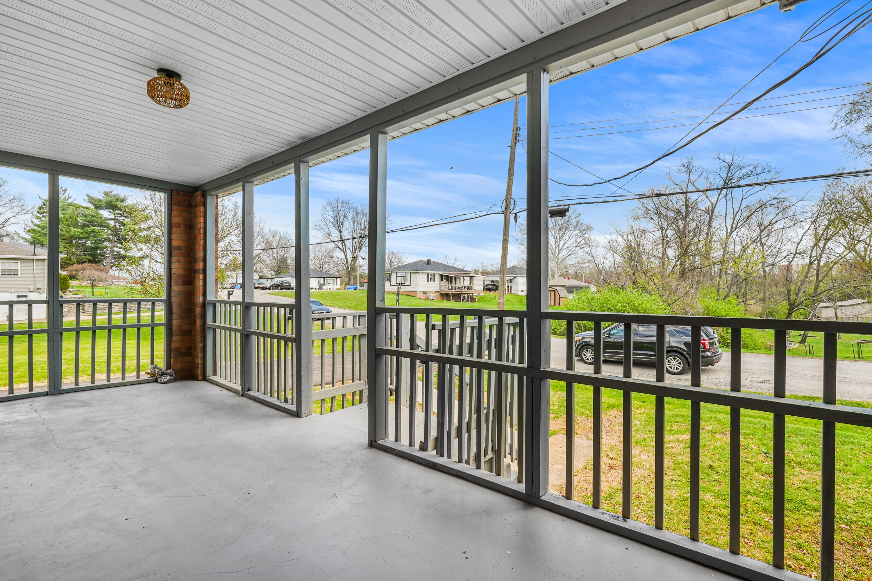 1002 Orchid Road Florence, KY 41042 - Photo 4 of 27