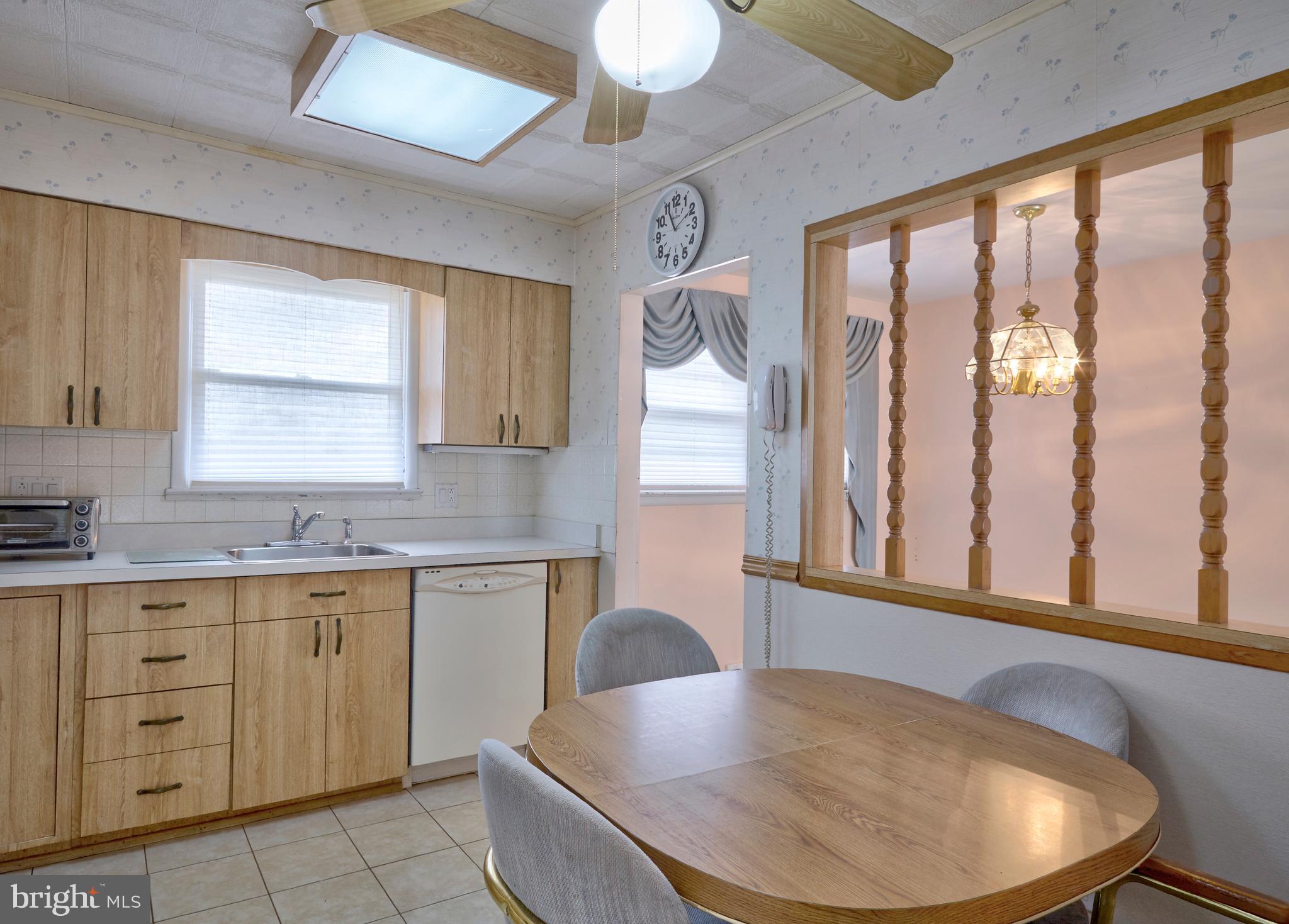 405 Pomona Road Cinnaminson, NJ 08077 - Photo 10 of 20 Gallery Image 10