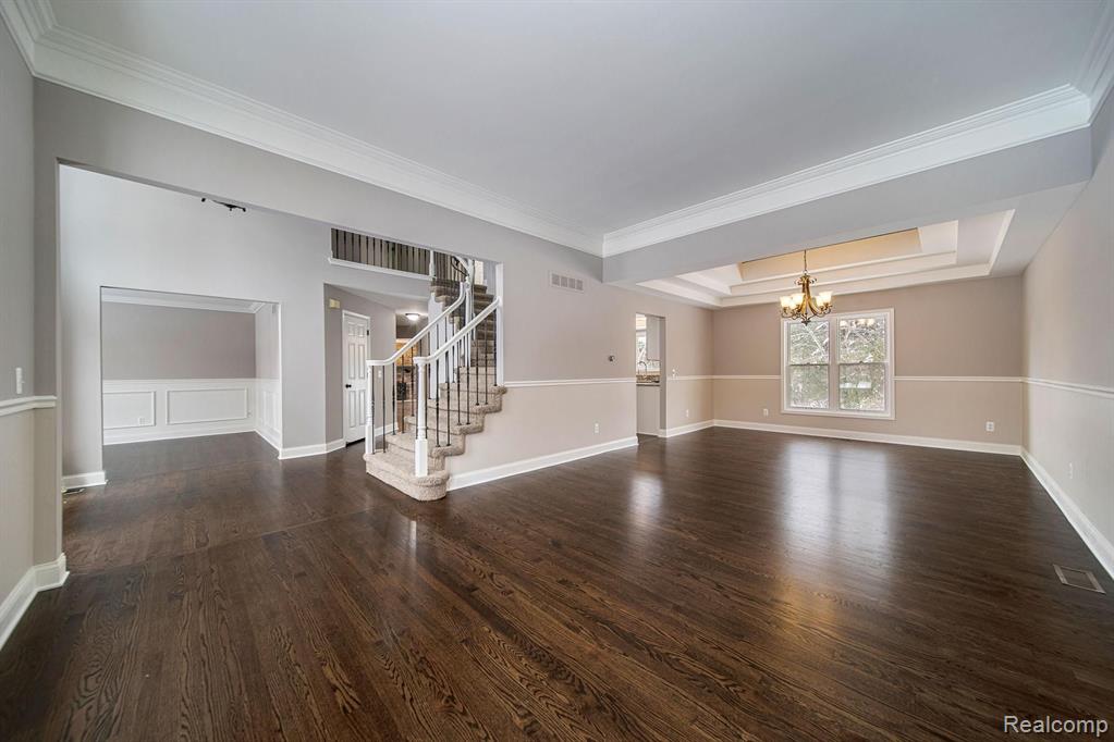 6627 Ridgewood Court Clarkston, MI 48348 - Photo 10 of 38