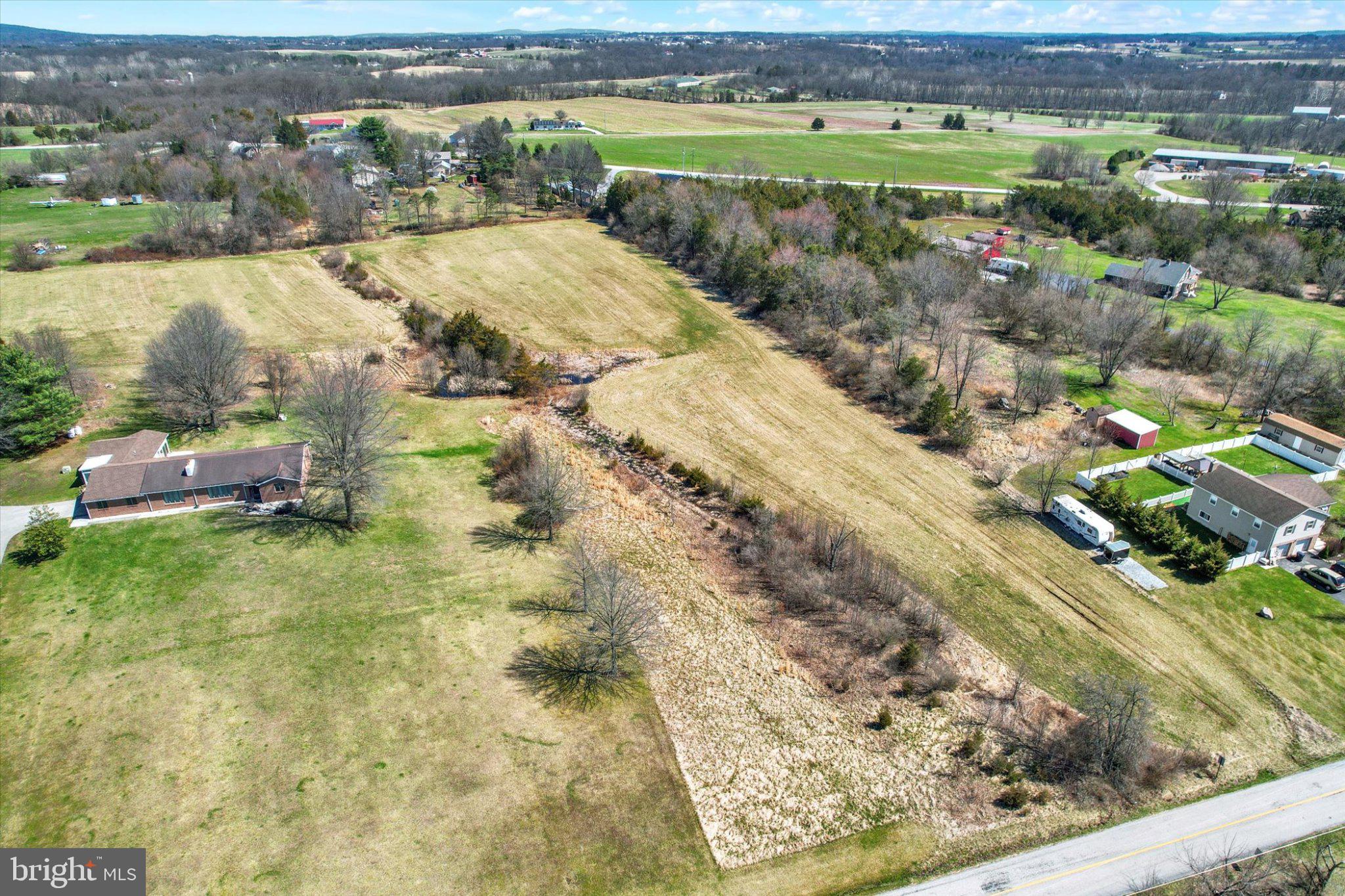 75 Reynolds Road East Berlin, PA 17316 - Photo 2 of 8 a view of a city