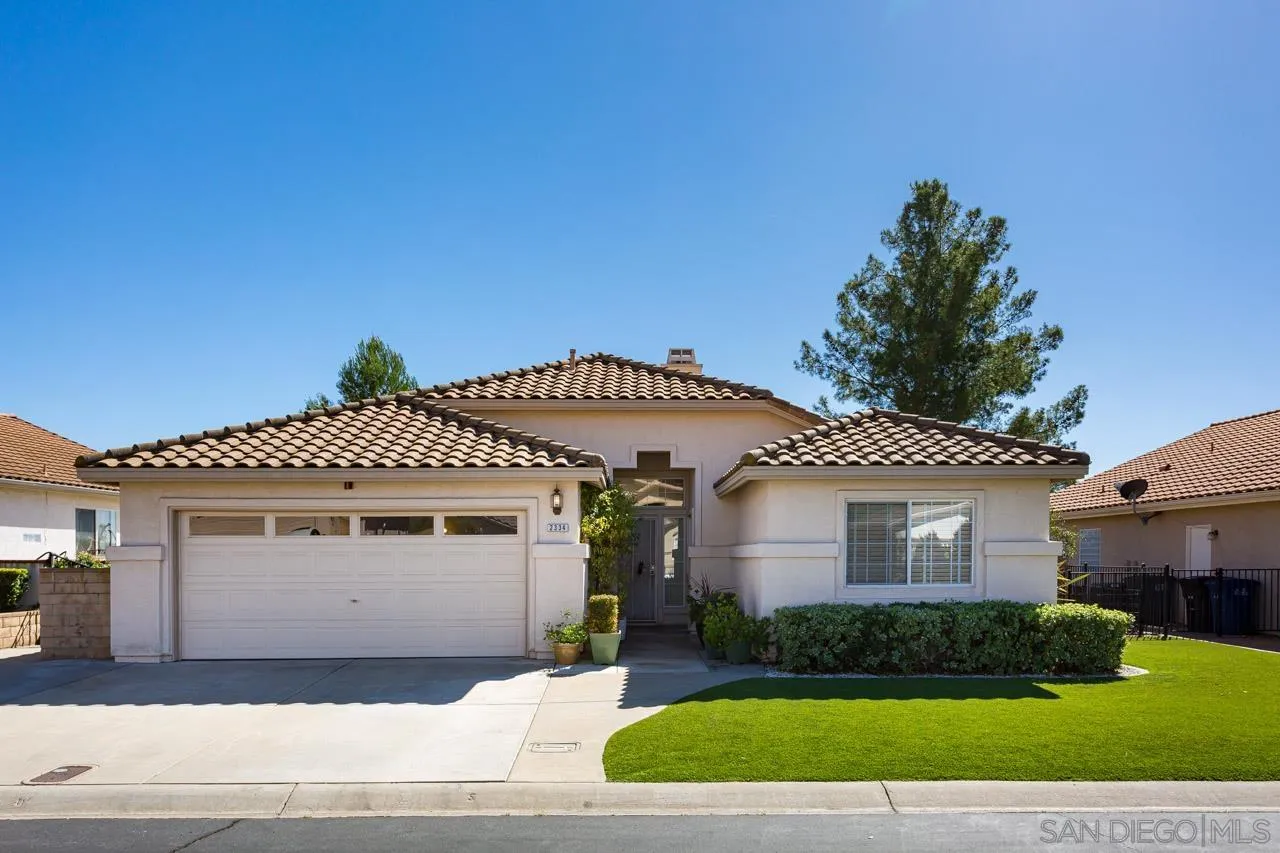 2334 Columbine Road Alpine, CA 91901 - Photo 17 of 42 a front view of a house
