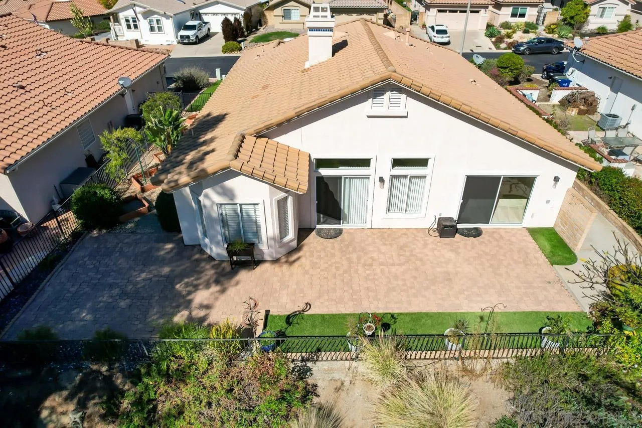 2334 Columbine Road Alpine, CA 91901 - Photo 22 of 42 a view of a house with a yard