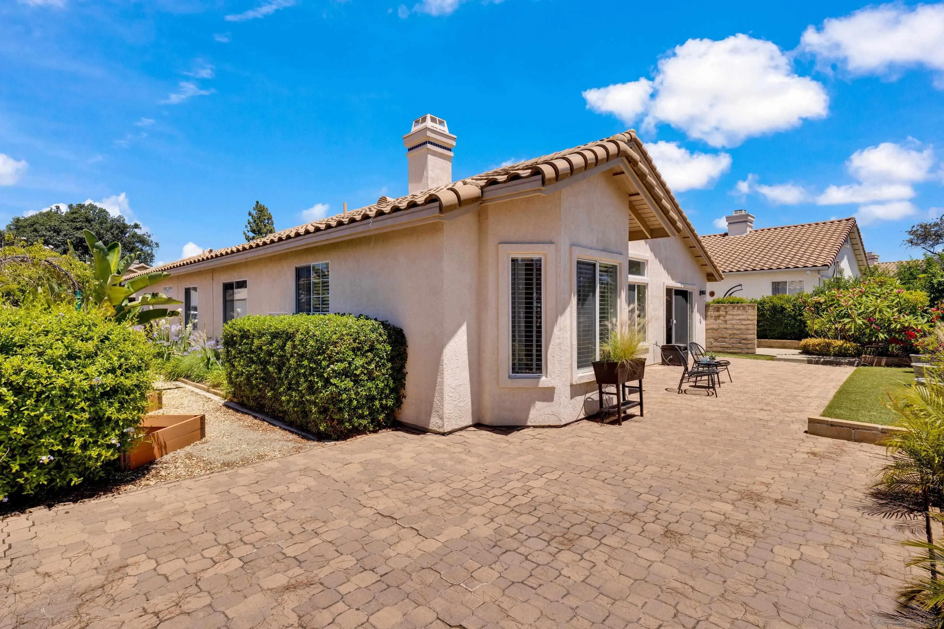 2334 Columbine Road Alpine, CA 91901 - Photo 41 of 42 a view of a house with backyard and sitting area