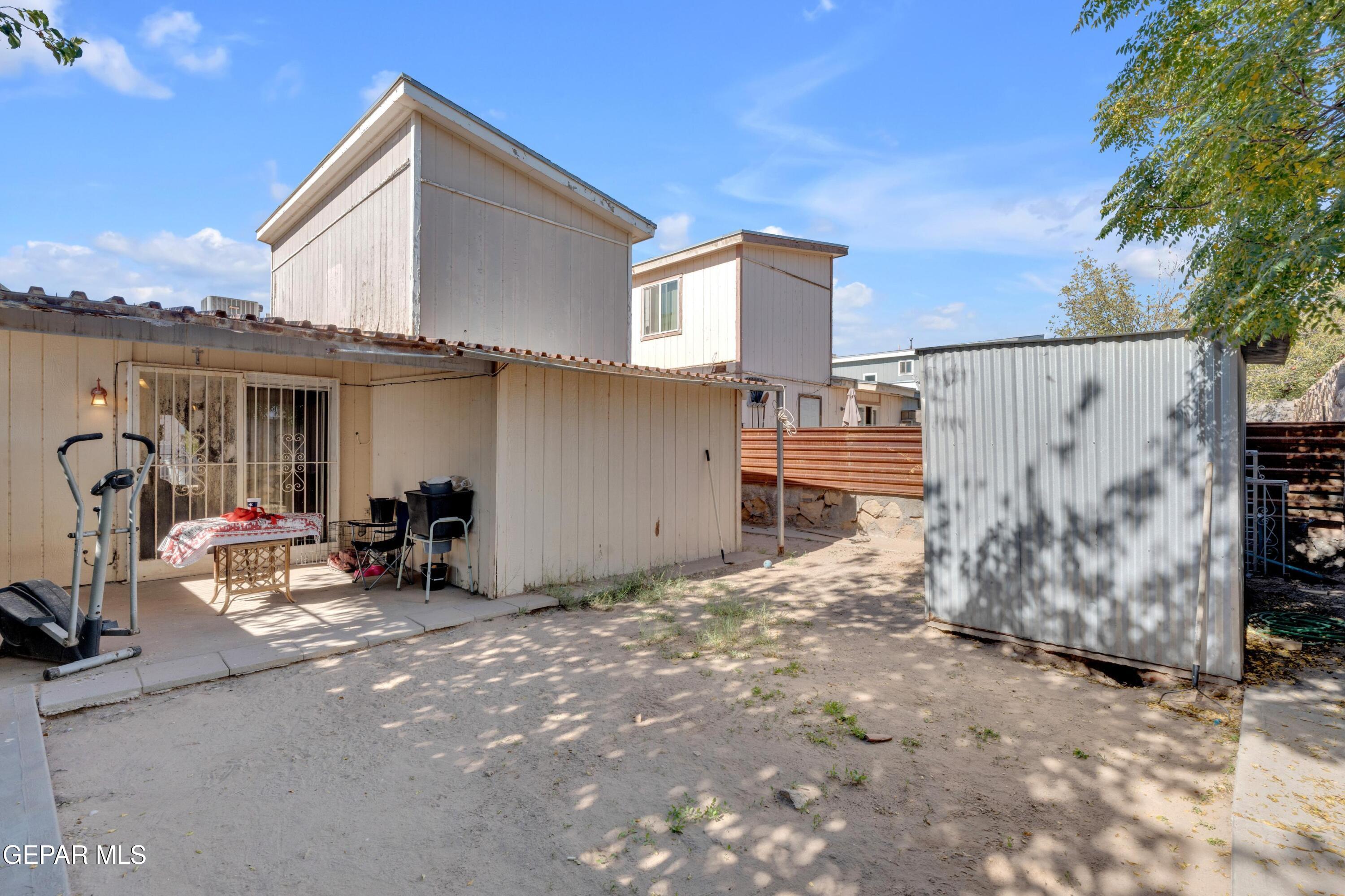 810 Silvestre Road El Paso, TX 79907 - Photo 30 of 33 a view of a house with patio