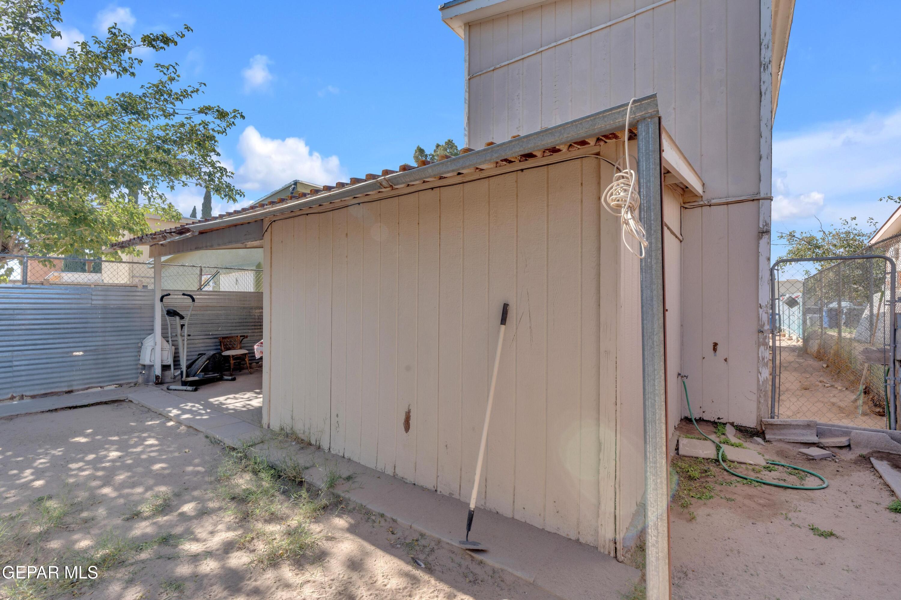 810 Silvestre Road El Paso, TX 79907 - Photo 32 of 33 a view of a house with backyard