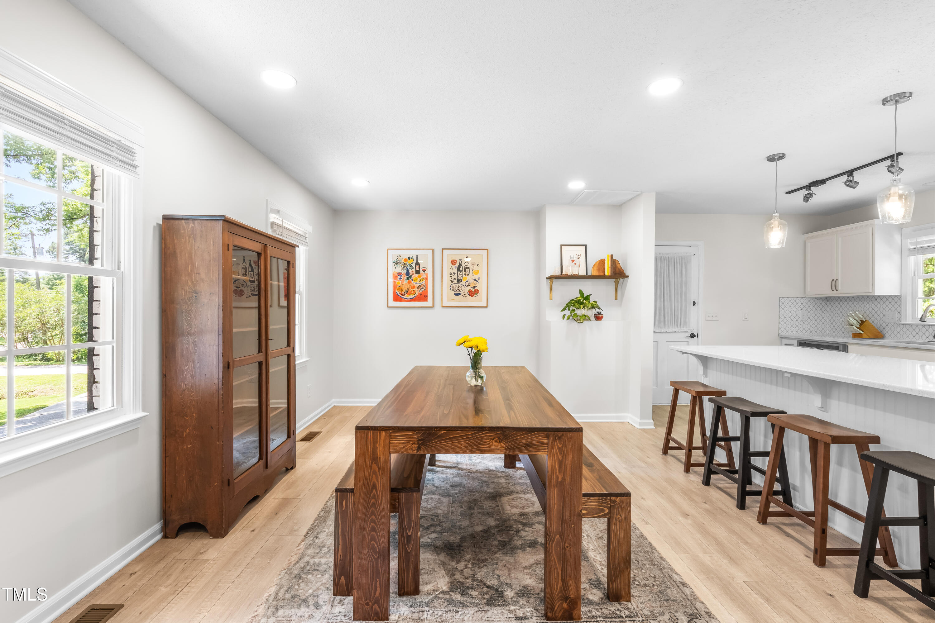 4001 Pin Oak Road Raleigh, NC 27604 - Photo 6 of 34 DSC00875