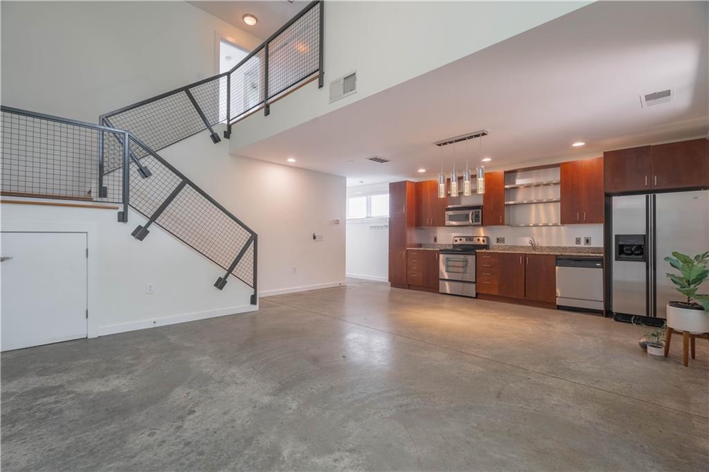 1338 Rietveld Row Northwest Atlanta, GA 30318 - Photo 10 of 37