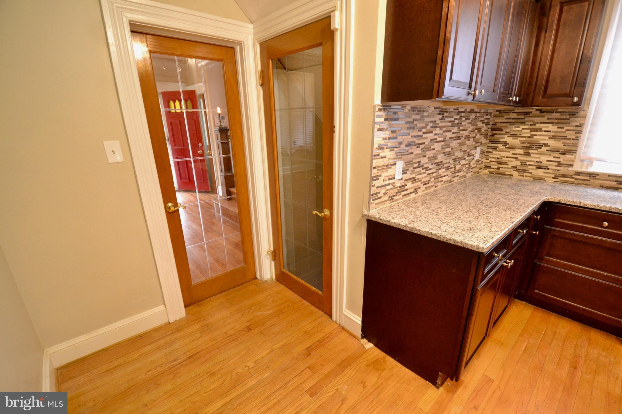 3709 Dennlyn Road Baltimore, MD 21215 - Photo 9 of 23 Gallery Image 9