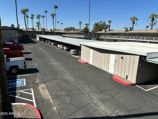 $169,999 | 10847 North Fairway Court West, Unit 211, Sun City, AZ 85351