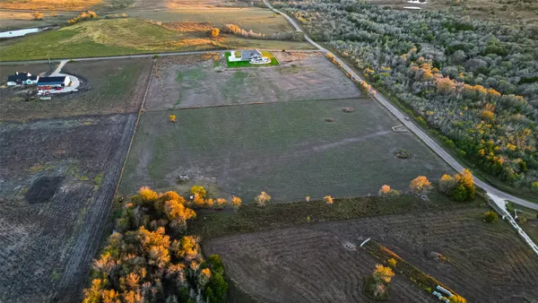 $180,000 | Seydler Road, Weimar, TX 78962