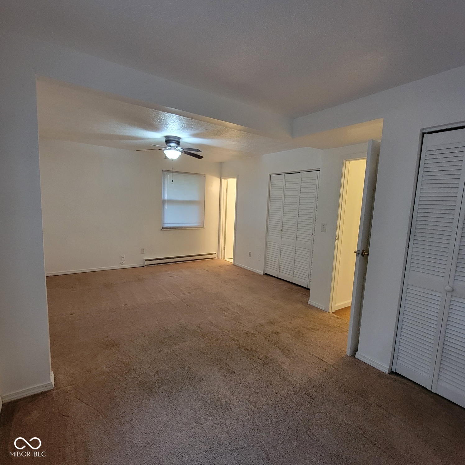 4502 Aristocrat Lane Indianapolis, IN 46235 - Photo 9 of 12