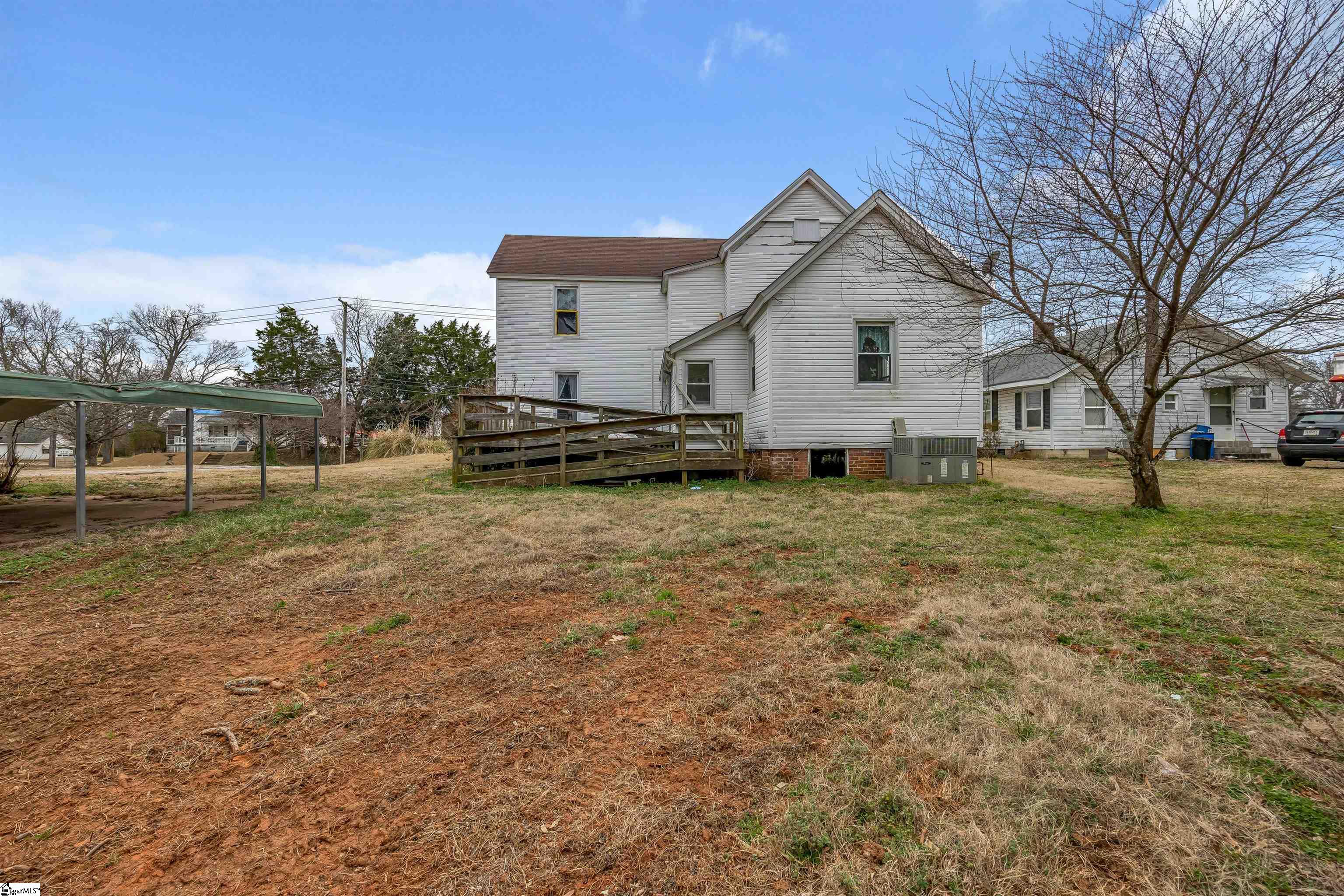 1810 Main Street Buffalo, SC 29321 - Photo 3 of 20