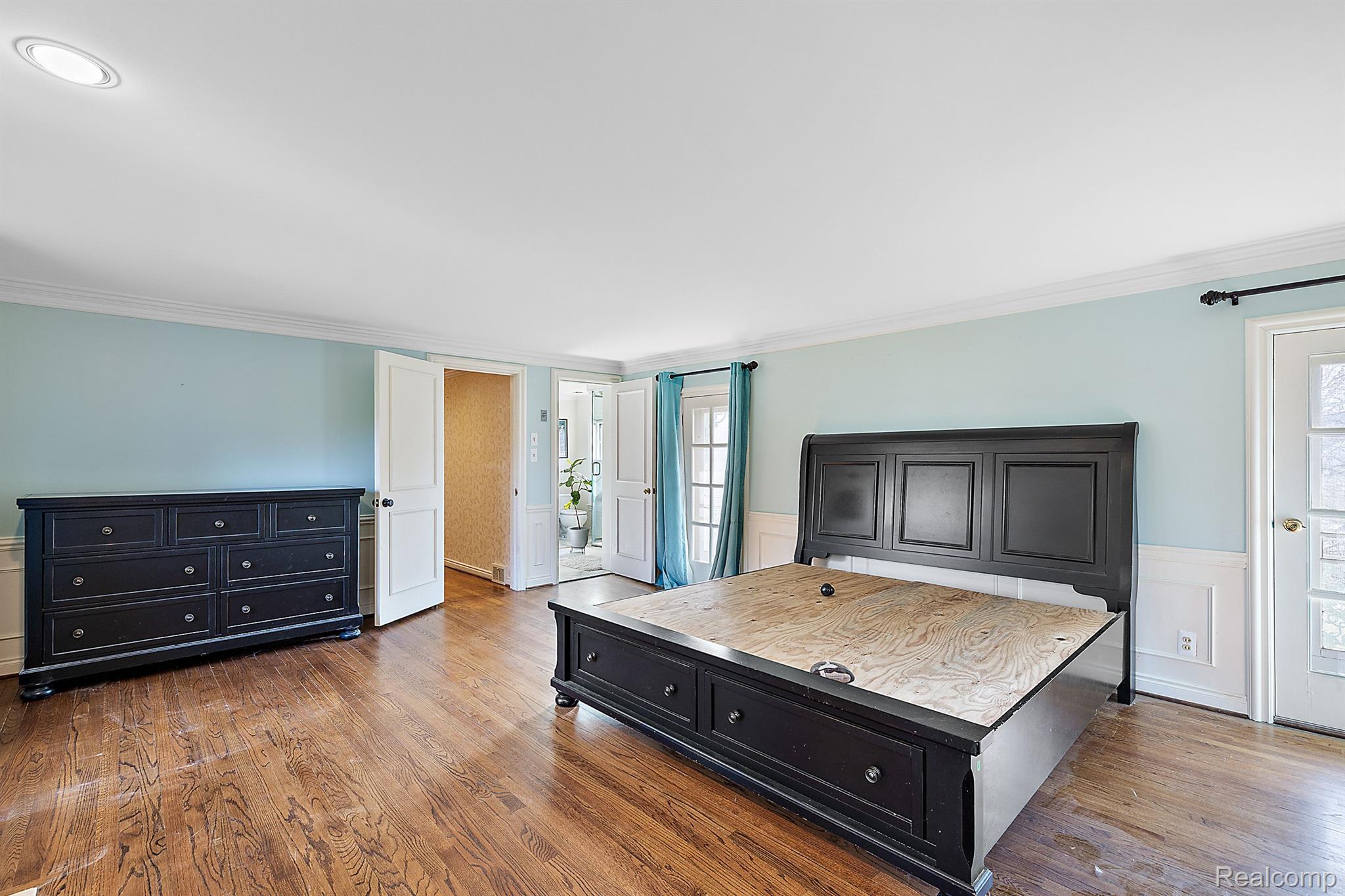 470 Renaud Road Grosse Pointe, MI 48236 - Photo 36 of 65 Gallery Image 36
