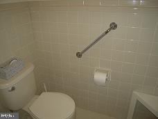 383 Lakeside Road, Unit 207 Ardmore, PA 19003 - Photo 11 of 18