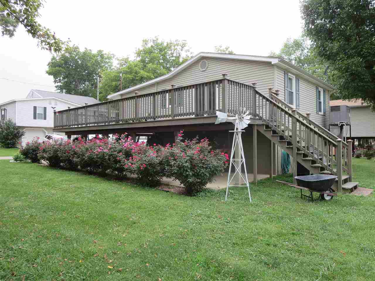 8303 Roth Road Evansville, IN 47712 - Photo 1 of 19 Gallery Image 1