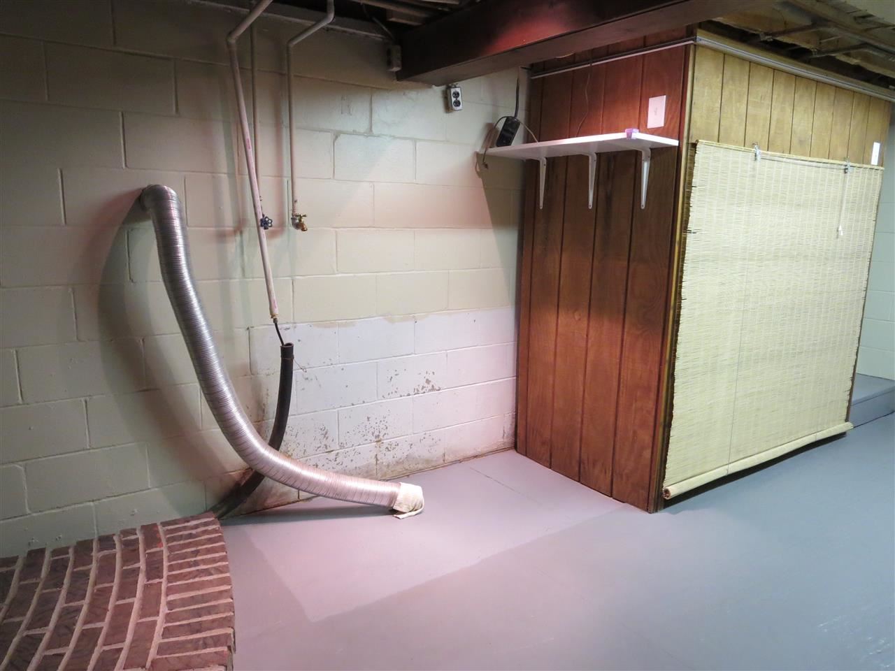 8303 Roth Road Evansville, IN 47712 - Photo 12 of 19 Gallery Image 12