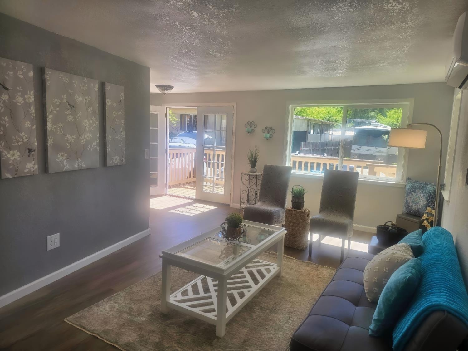 450 Gladycon Road, Unit 3 Colfax, CA 95713 - Photo 7 of 27 a living room with furniture and a window