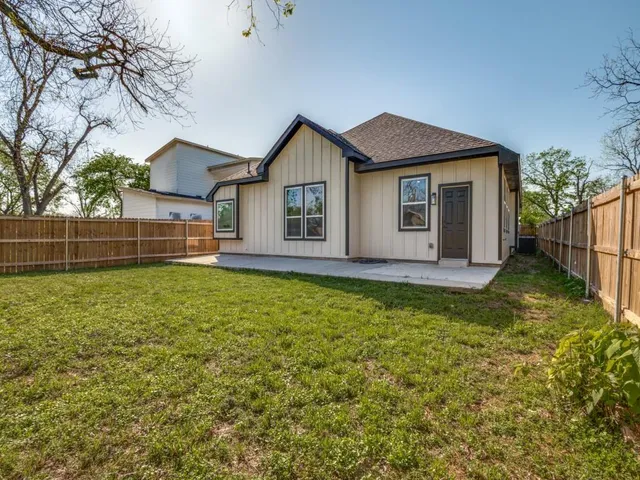 $345,500 | 3600 Carl Street, Dallas, TX 75210