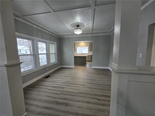 $189,900 | 605 East Grandriver Street, Clinton, MO 64735