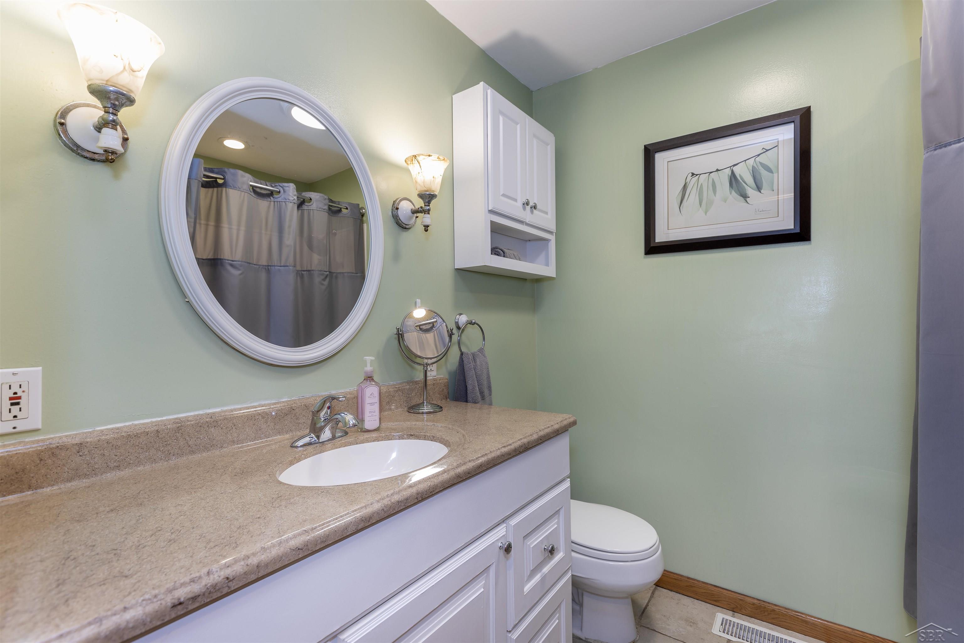 8030 South Orr Road Freeland, MI 48623 - Photo 17 of 59