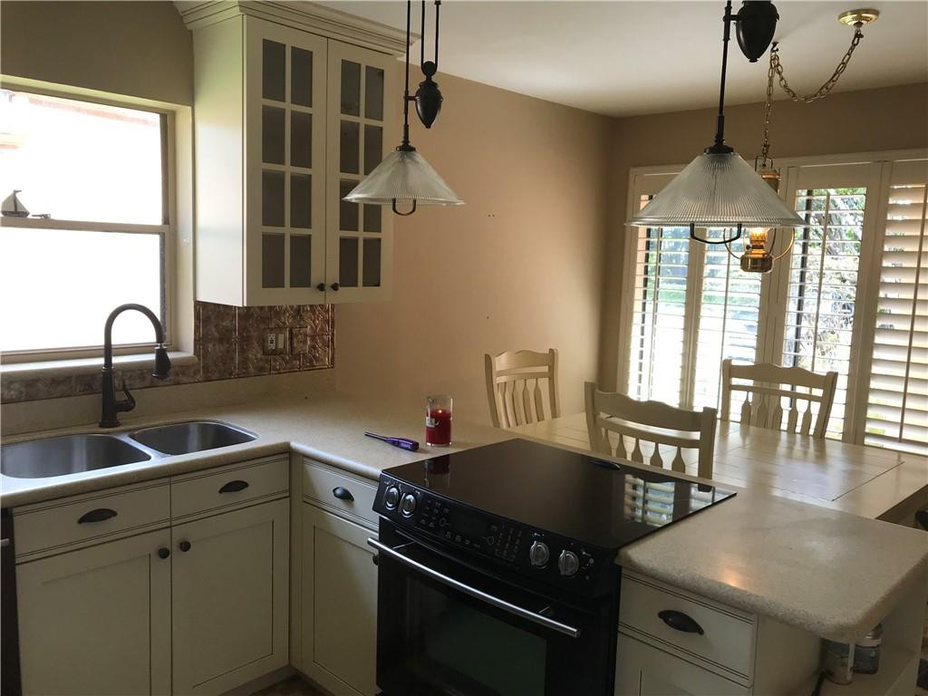 9723 North New River Canal Road, Unit 413 Plantation, FL 33324 - Photo 5 of 24 Photo 5