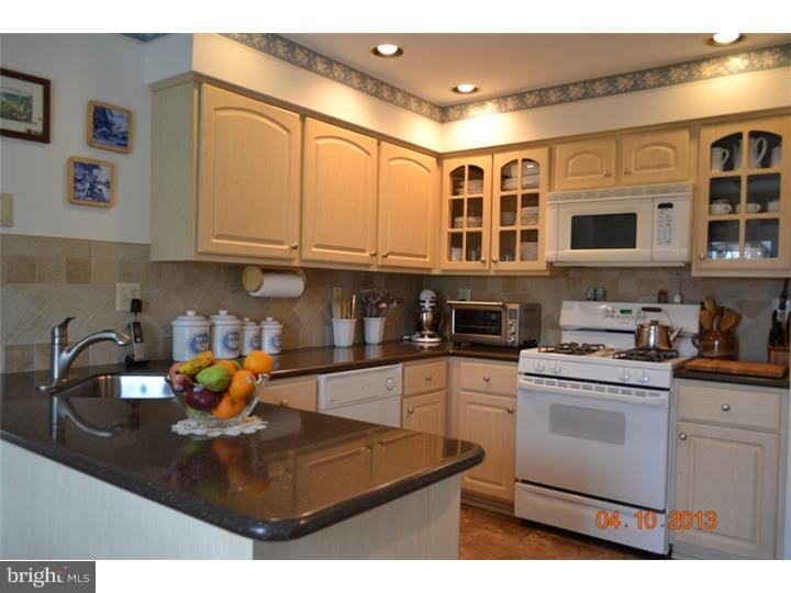 610 C Convent Road Aston, PA 19014 - Photo 8 of 25 Kitchen
